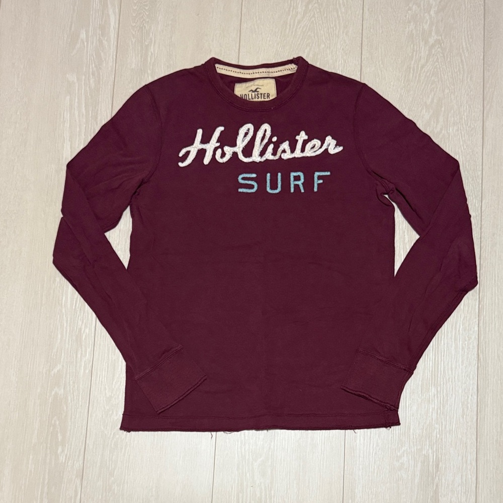 3/$10 Hollister Burgundy Long Sleeve Tee